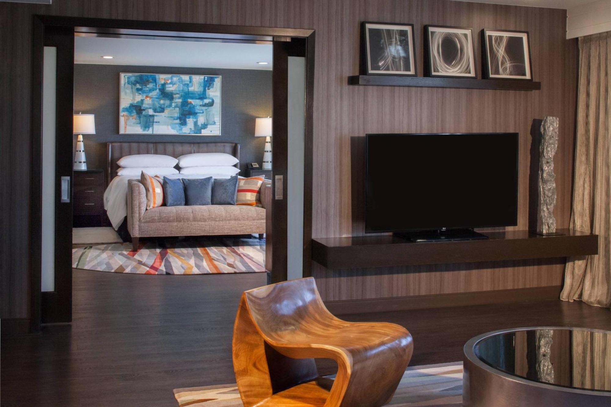 Dallas Marriott Suites Medical/Market Center Экстерьер фото