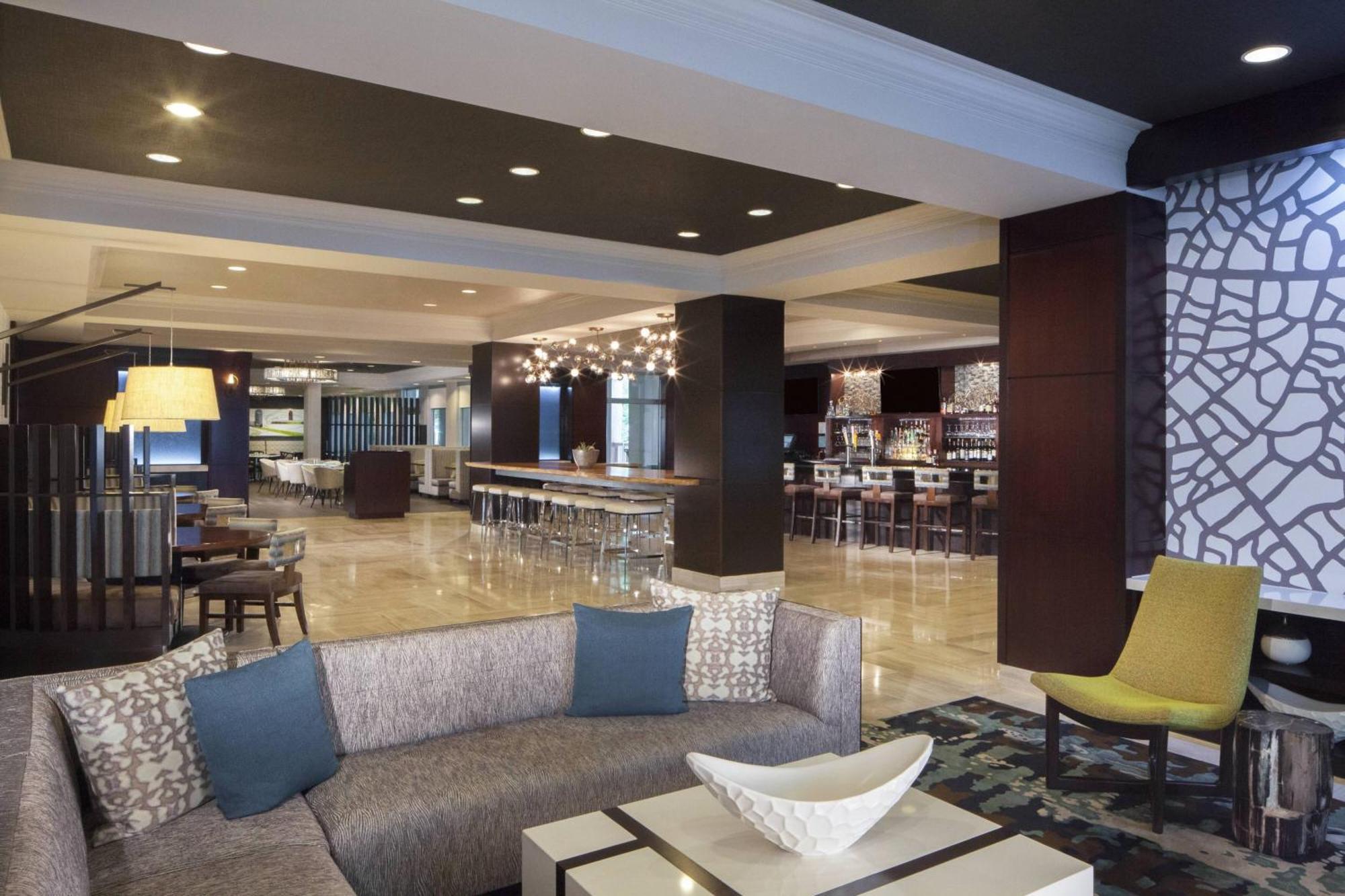Dallas Marriott Suites Medical/Market Center Экстерьер фото